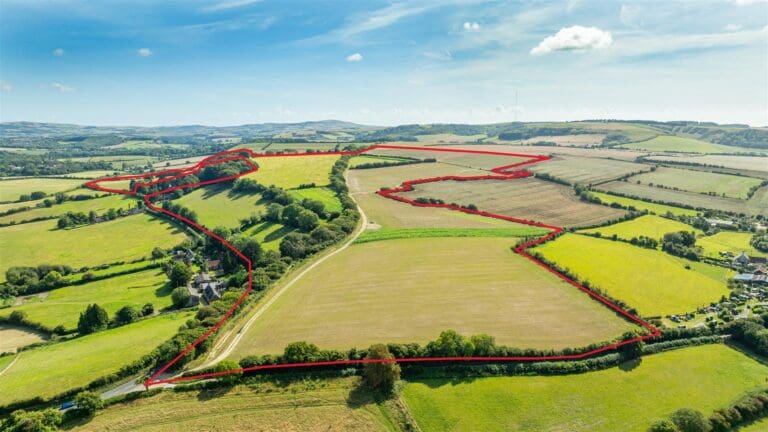 Great Whitcombe Manor Farm, Whitcombe Road