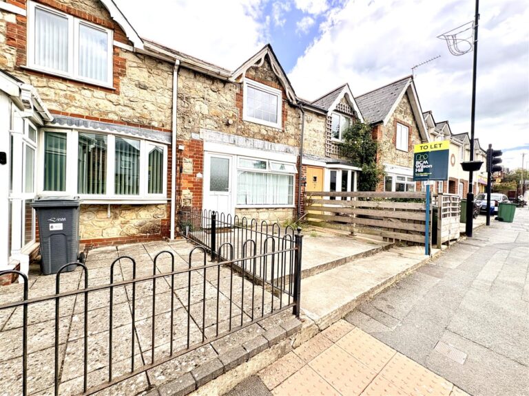 Sandown Road, Sandown