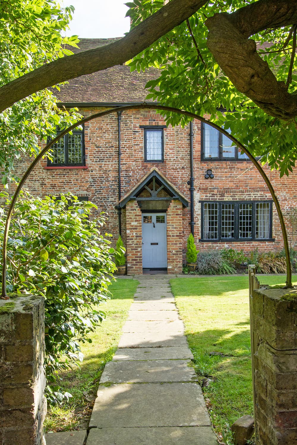 Renting Out a Character Property: Balancing Charm, Maintenance and Compliance 